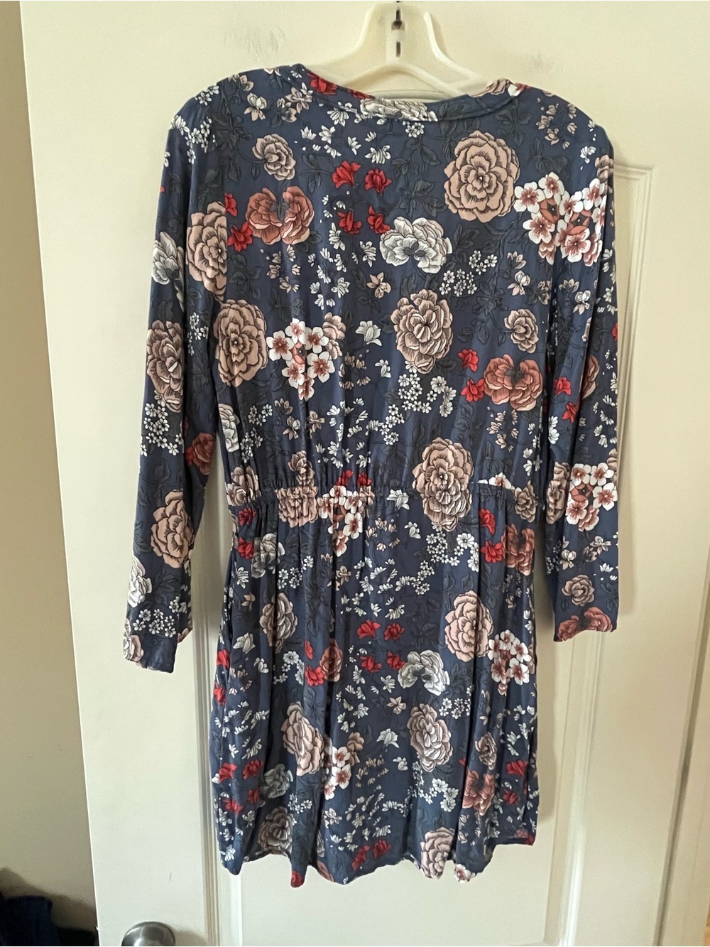 Loft Floral Long Sleeve Navy Swing Dress with Blooms Women’s size small - Picture 4 of 12
